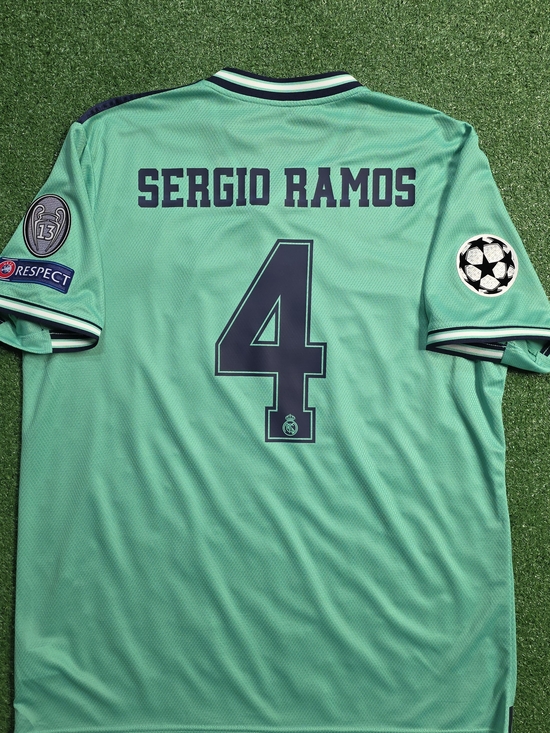 Adidas Real Madrid CF Sergio Ramos #4 2019/2020 Third Green Jersey UCL Patches - Picture 11 of 12